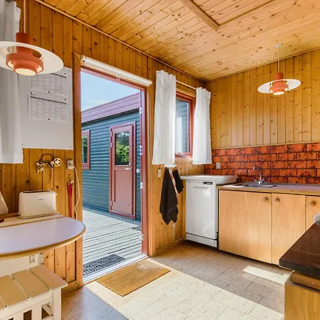 Gorgeous In With Kitchen Casa de Férias Hundested