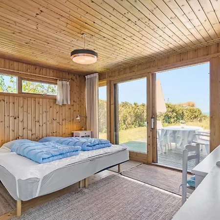 Holiday home Gorgeous In With Kitchen *